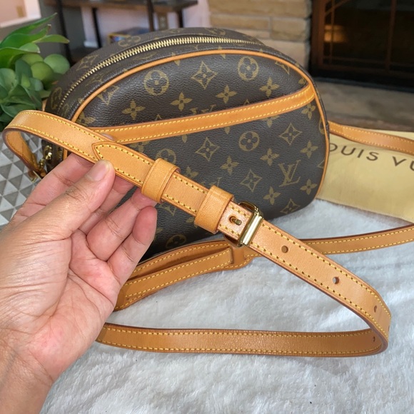 Authentic❤️ LV with dust bag - Picture 12 of 15